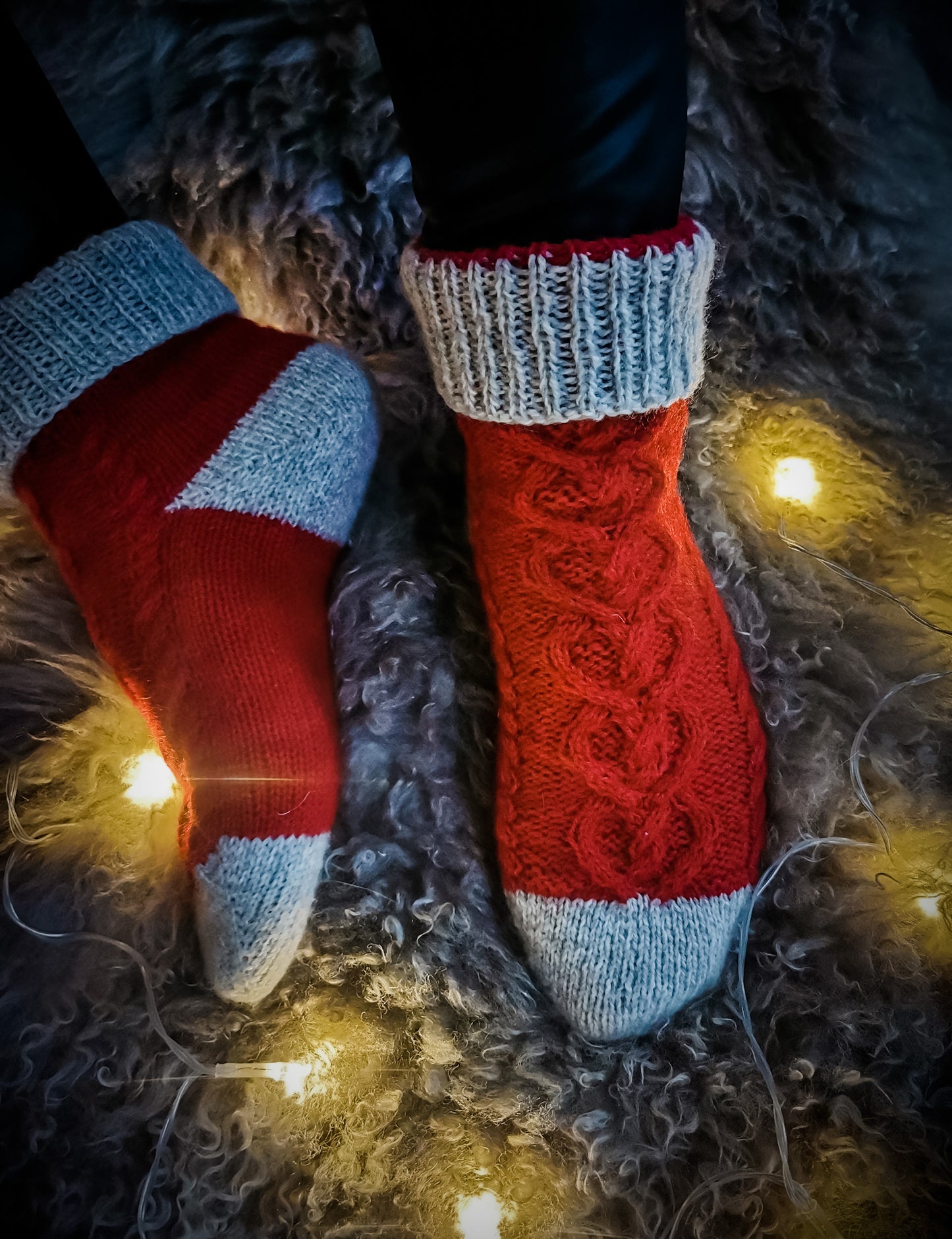 Christmas Edition Yarn Kit of Love is in the Air Socks - Pattern in English/Norwegian - Norwegian design