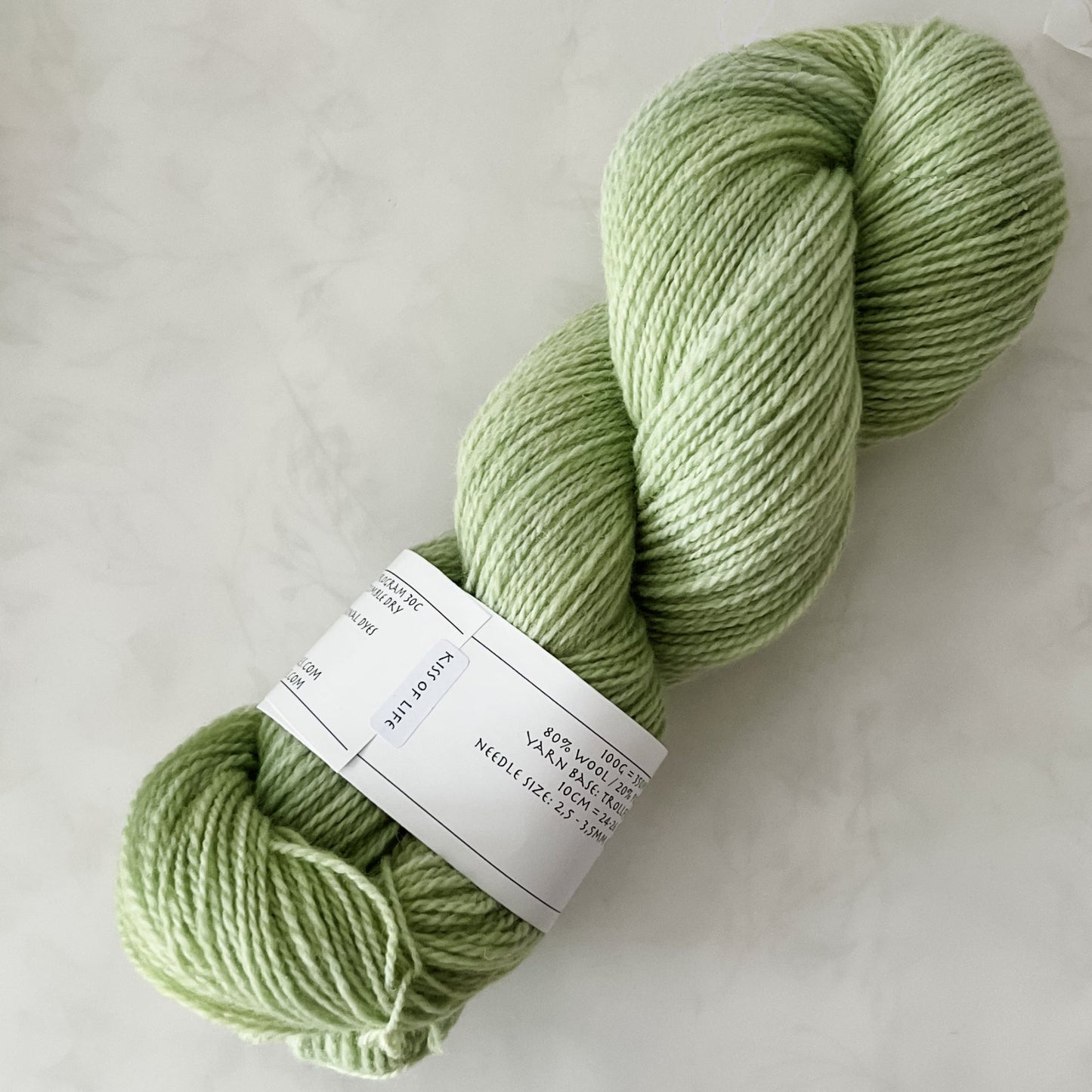 Kiss of Life - Trollfjord sock - Tonal Yarn - Hand dyed yarn